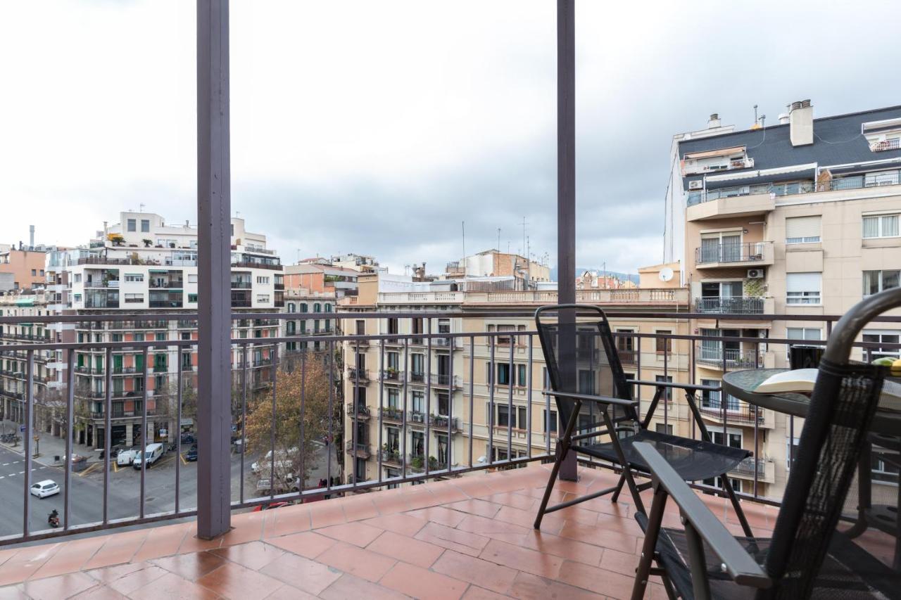 Heart Of The City Sunny With Iconic Terrace View Barcelona Buitenkant foto